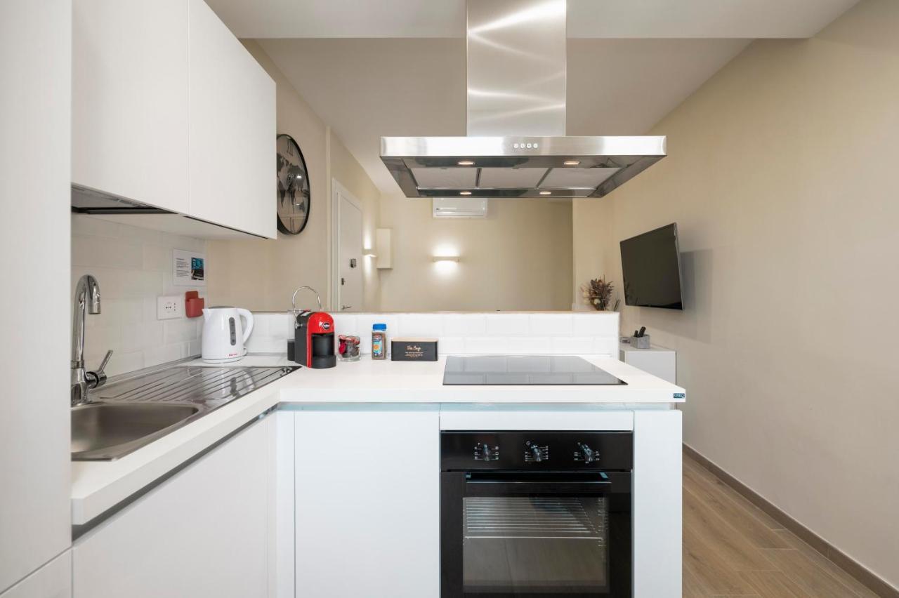 Casa Elegante Al Centro Di Apartment *